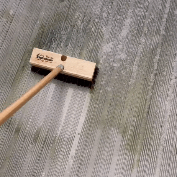 A demo video showing Xanigo Marine Dock & Deck Cleaner's cleaning capabilities on a metal surface.